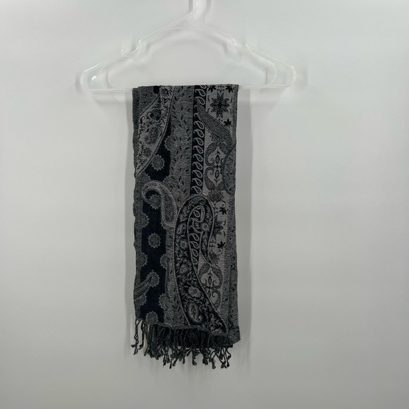 Charter Club Black Grey Scarf New